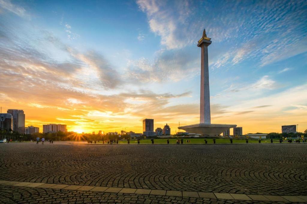 Hotel Super Oyo 91074 Stariez Senen Syariah Yakarta Exterior foto